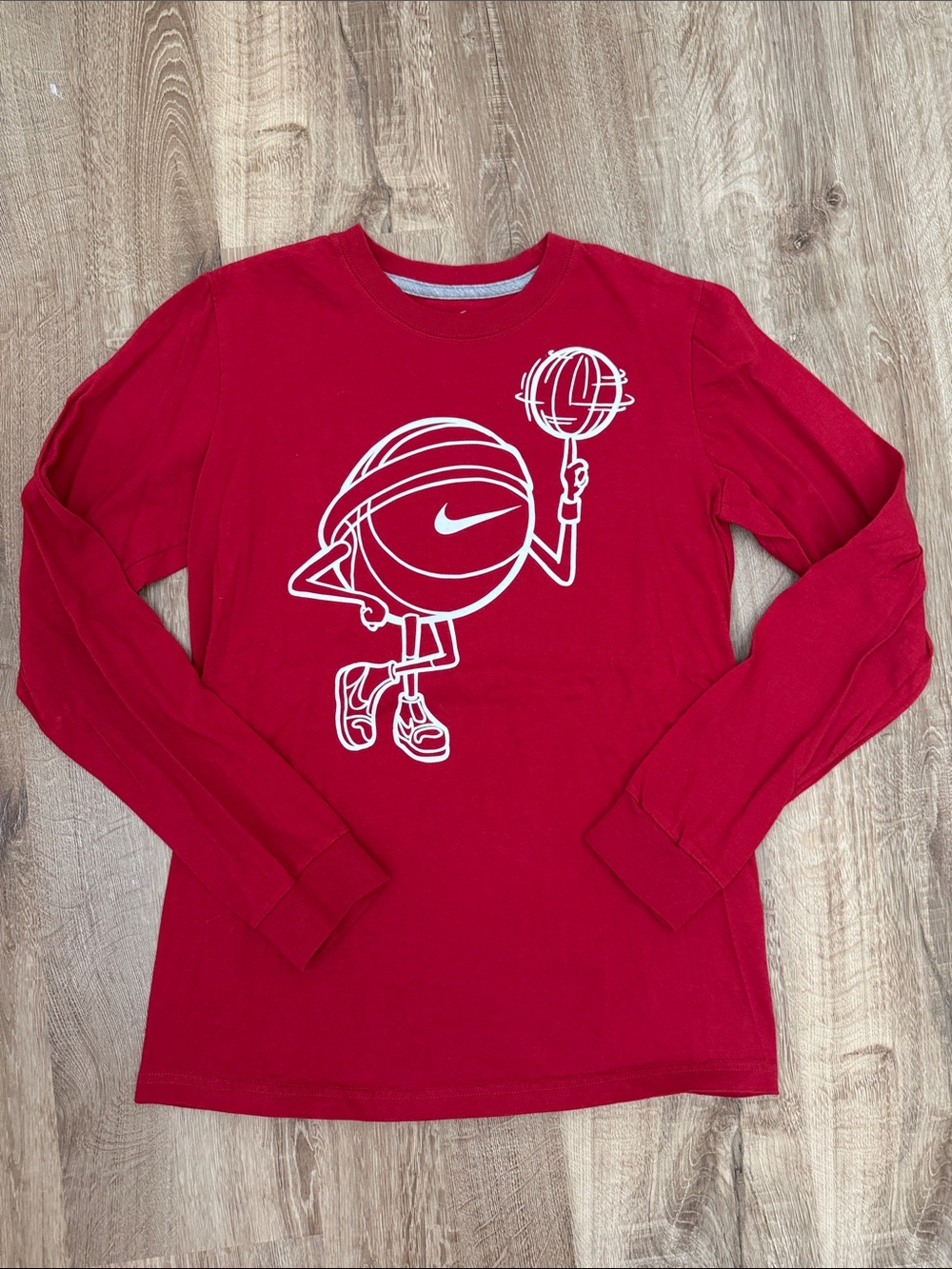 Nike Kids Red Long-Sleeve Basketball Graphic Tee